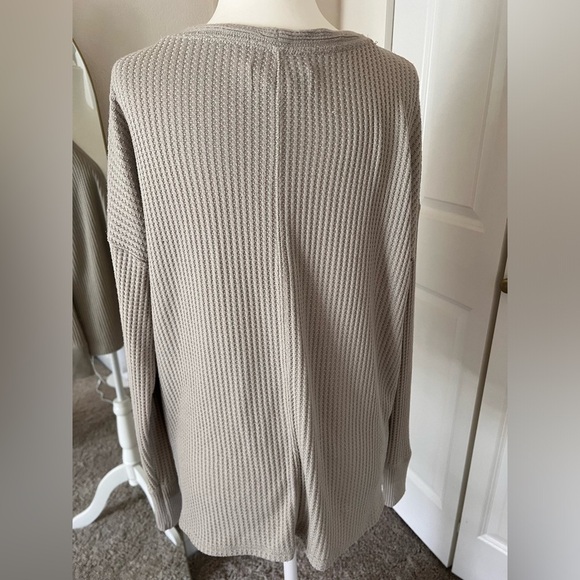 Abercrombie & Fitch Button Up Cardigan, Size M - Picture 3 of 5